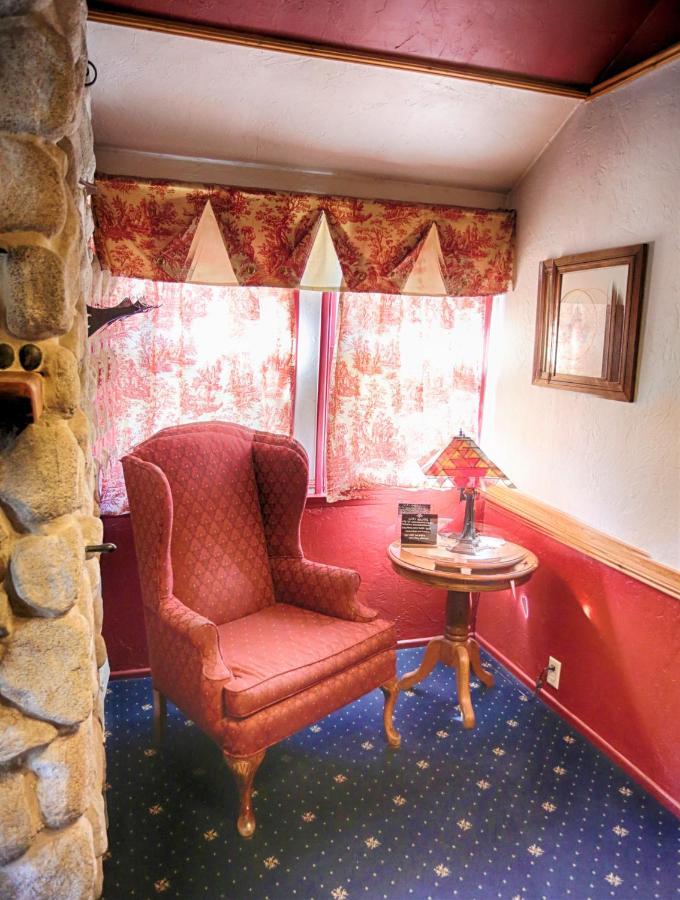 לינה וארוחת בוקר ביג בר לייק Gold Mountain Manor מראה חיצוני תמונה